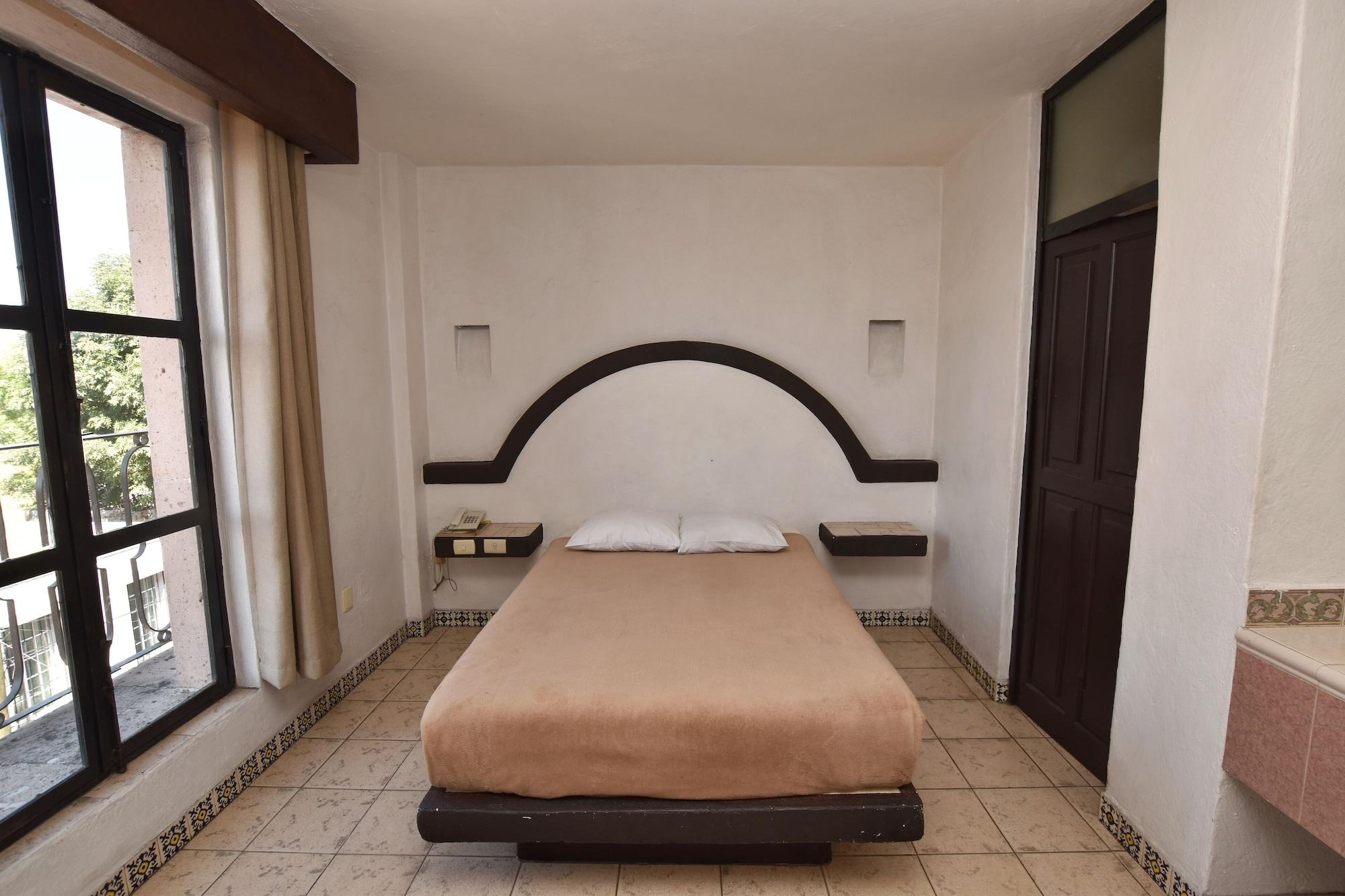 Hotel Plaza 모렐리아 외부 사진