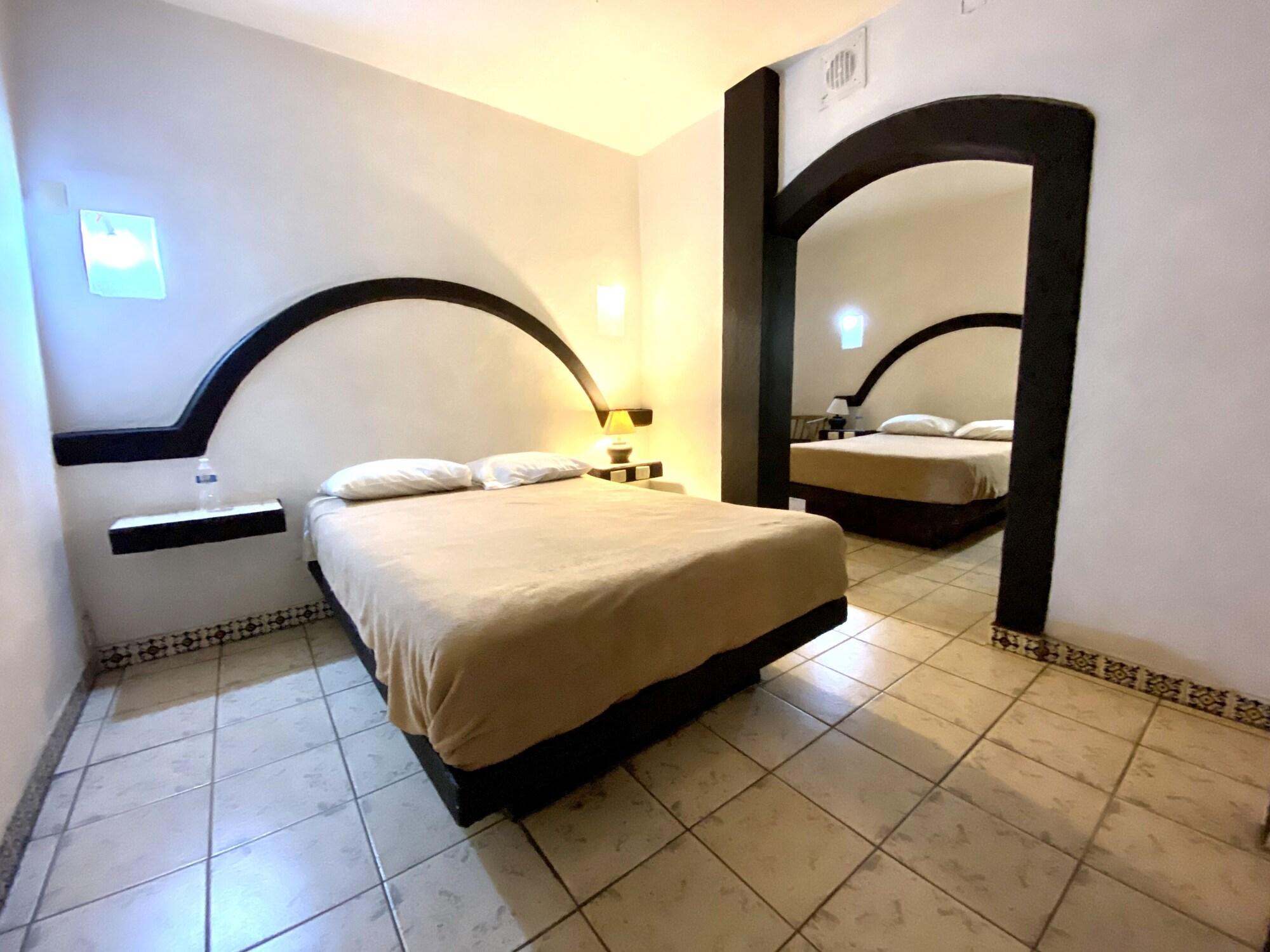 Hotel Plaza 모렐리아 외부 사진