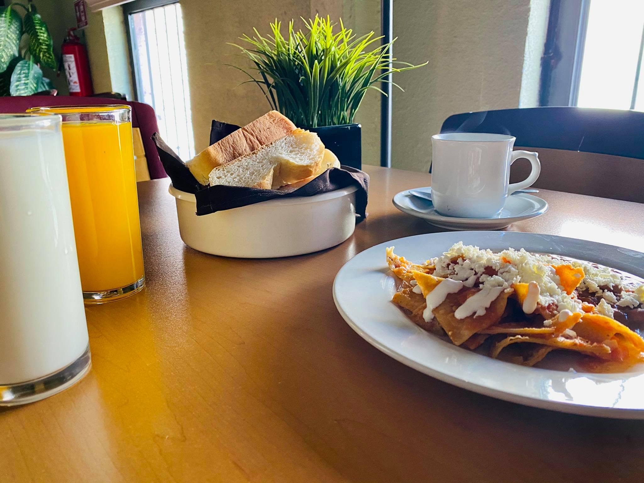Hotel Plaza 모렐리아 외부 사진